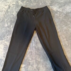 Women’s Black Ankle Dress Pant